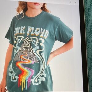 Pink Floyd all seeing eye Graphic Tee with Colorful Design vintage